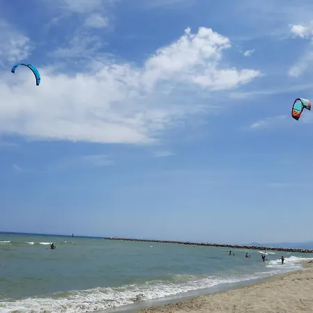 Studio Meuble Cosy Proche Clinique St Pierre, Wifi, A 10 Minutes De La Plage, Δωμάτια σε οικογενειακή κατοικία Περπινιάν