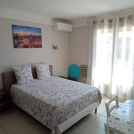 Δωμάτια σε οικογενειακή κατοικία Studio Meuble Cosy Proche Clinique St Pierre, Wifi, A 10 Minutes De La Plage,