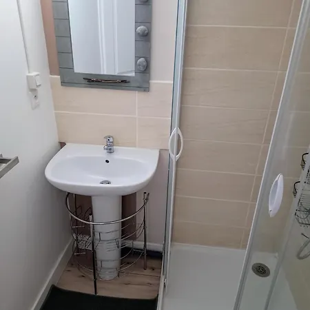 Studio Meuble Cosy Proche Clinique St Pierre, Wifi, A 10 Minutes De La Plage, * Περπινιάν